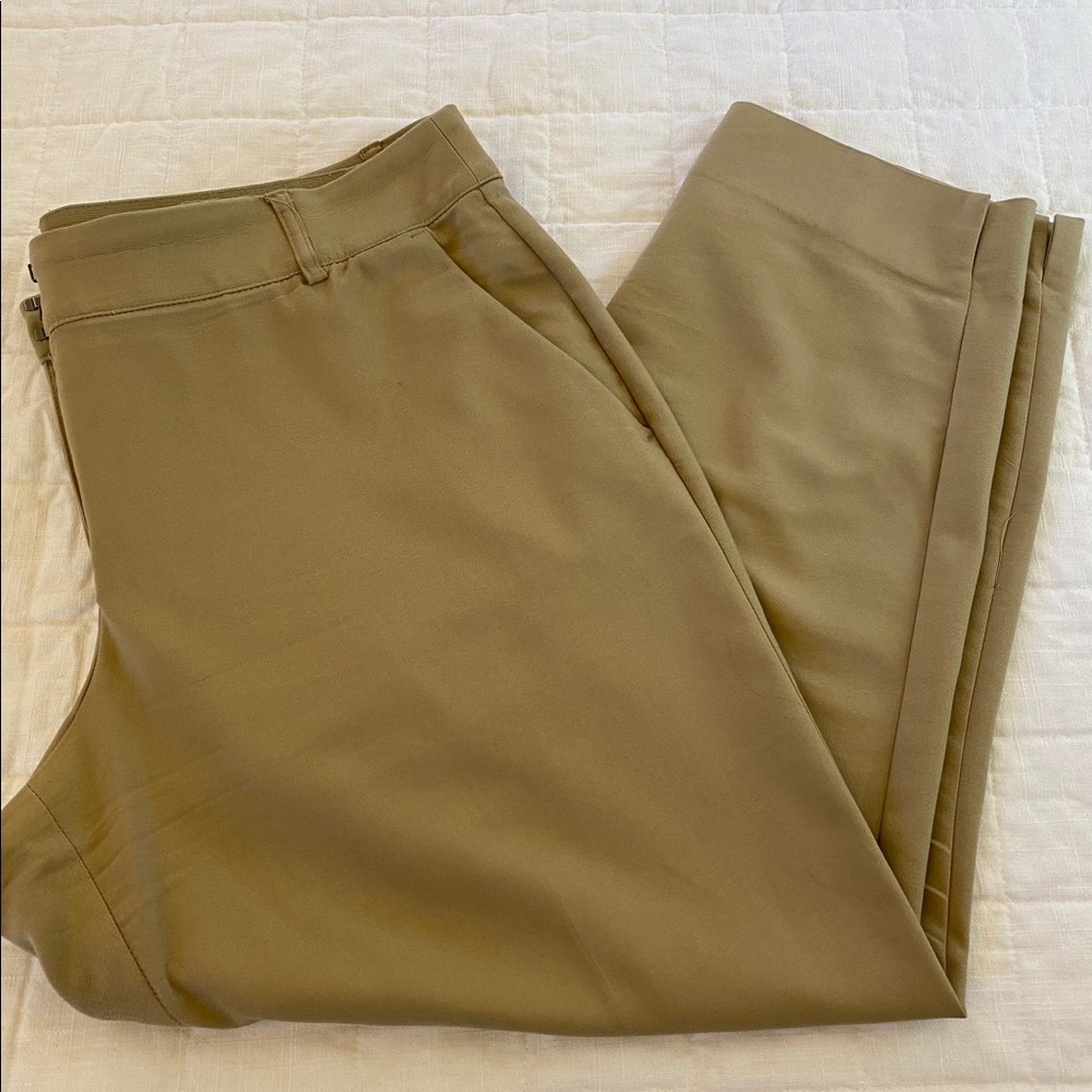 The Modernist Collection Khaki Ankle Pant Size 18